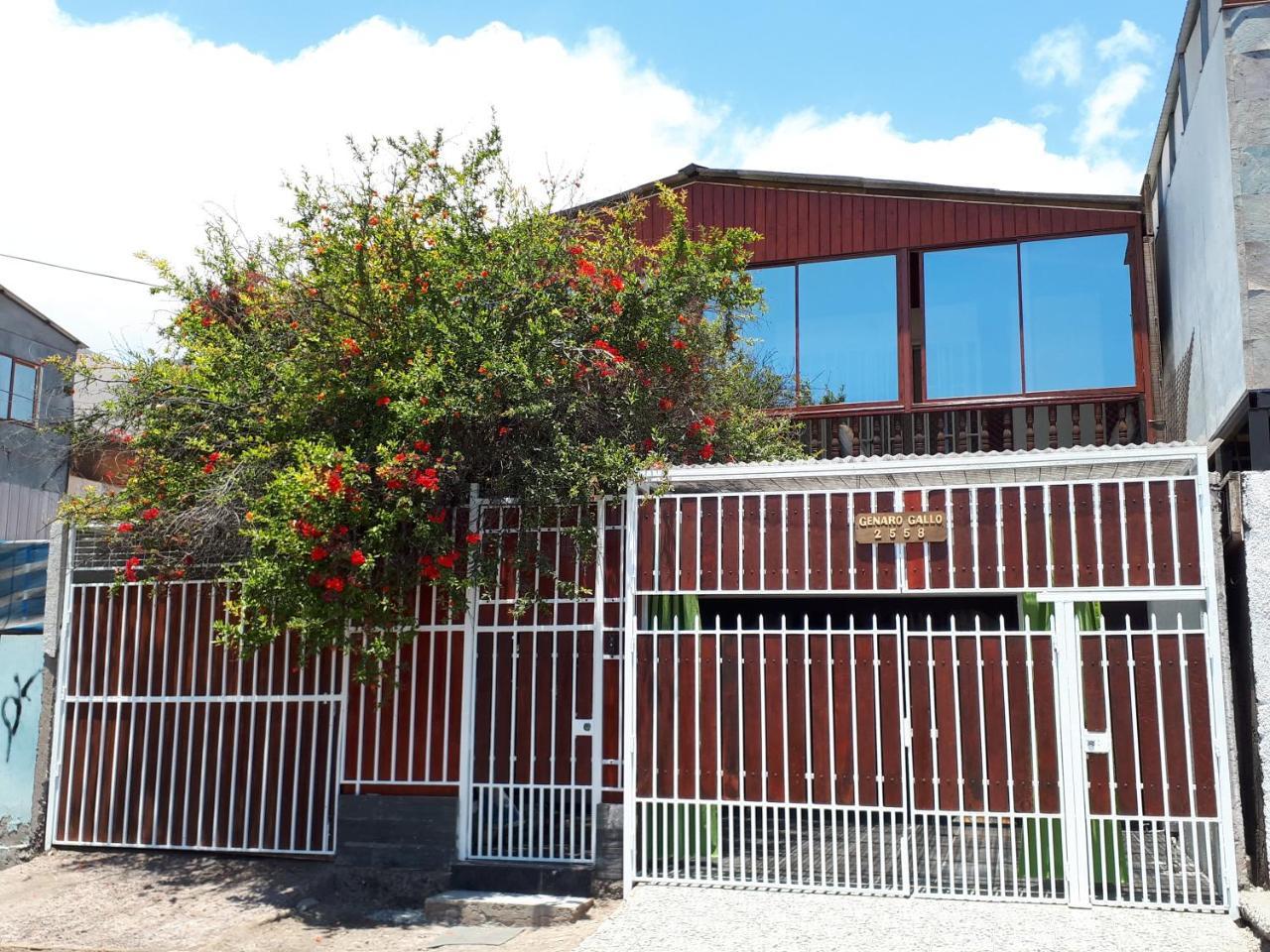 Hotel Casa Cely à Iquique Extérieur photo